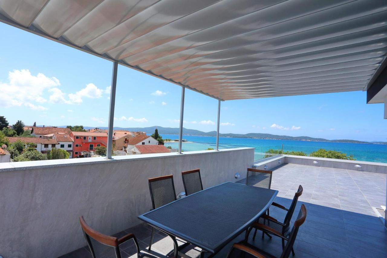 Apartmani Marina S Pogledom, Sukošan Buitenkant foto
