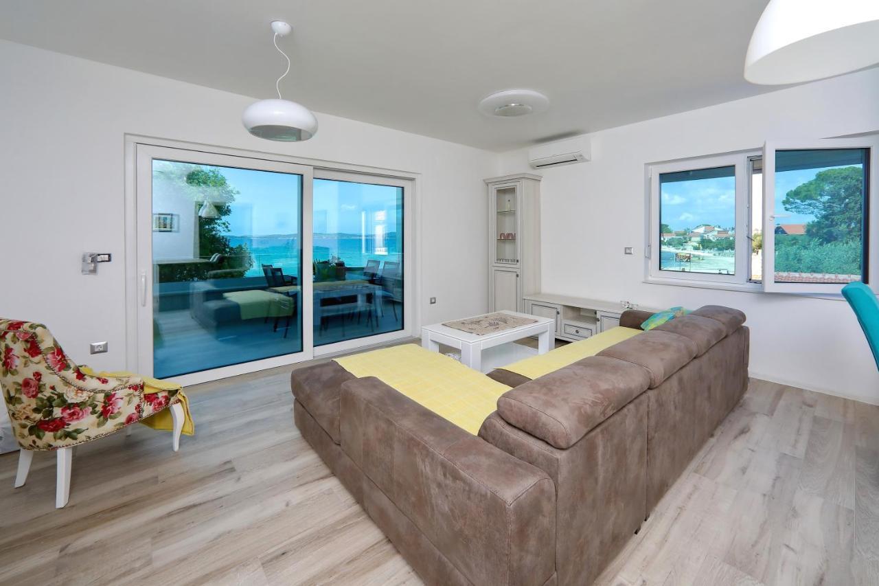 Apartmani Marina S Pogledom, Sukošan Buitenkant foto